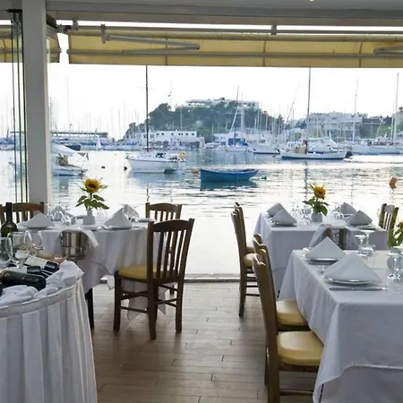 Waterfront Lux *