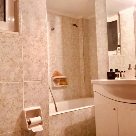 Waterfront Lux Apartment *